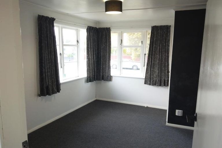 Photo of property in 3 Upham Terrace, Roslyn, Palmerston North, 4414