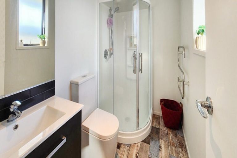 Photo of property in 93 Te Kio Crescent, Papamoa Beach, Papamoa, 3118