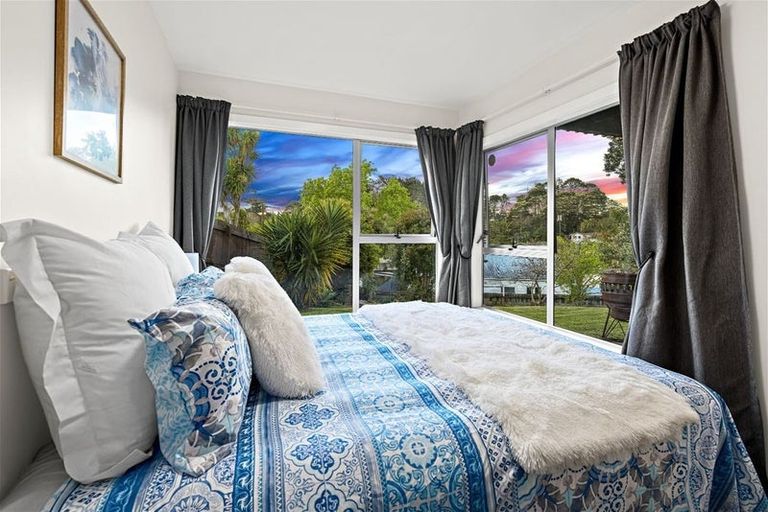 Photo of property in 22 Helena Street, Massey, Auckland, 0614