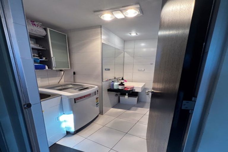 Photo of property in 131 Onetaunga Road, Chatswood, Auckland, 0626