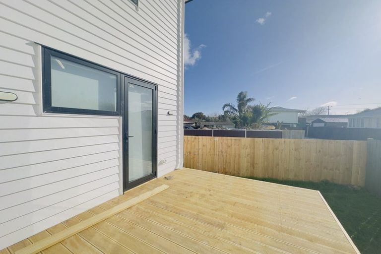 Photo of property in 20a Brentford Place, Manurewa, Auckland, 2102