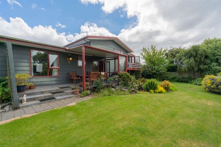 Photo of property in 25 Mackinnon Loop, Te Anau, 9600