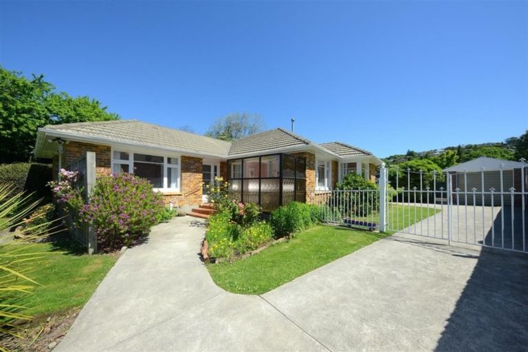 Photo of property in 16 Sloan Terrace, Cashmere, Christchurch, 8022