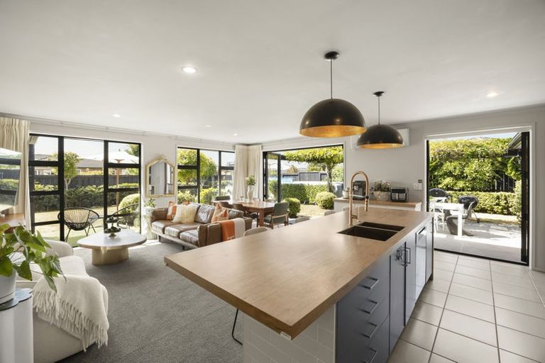 Photo of property in 1 Savannah Place, Rototuna North, Hamilton, 3210