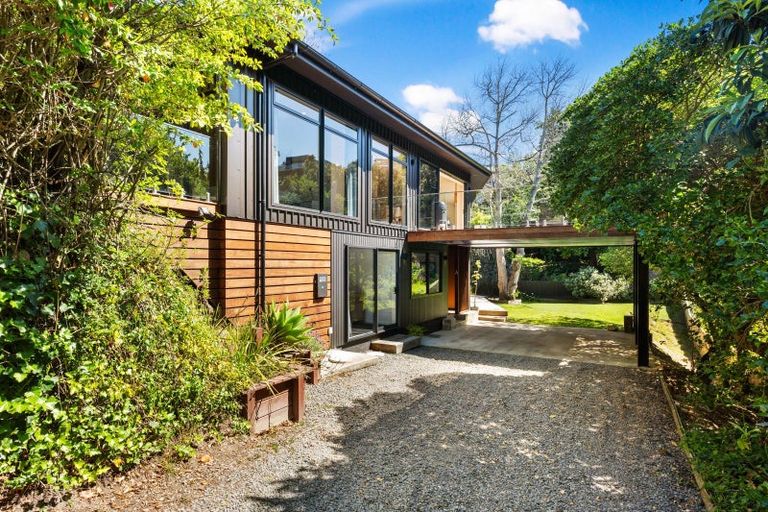 Photo of property in 7b Burlington Road, Hospital Hill, Napier, 4110