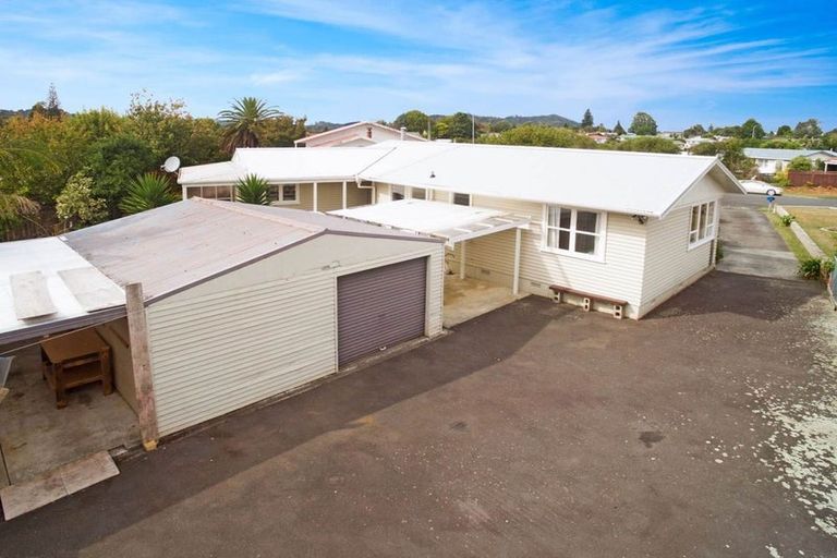 Photo of property in 14 Winston Street, Tikipunga, Whangarei, 0112