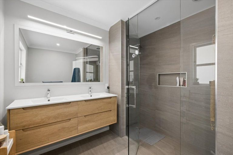 Photo of property in 112 Vale Street, Otumoetai, Tauranga, 3110
