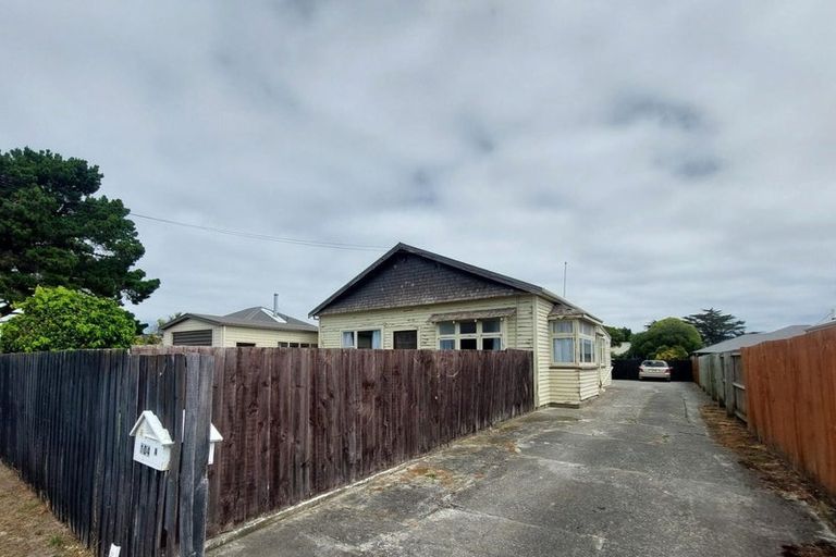 Photo of property in 104 Oram Avenue, New Brighton, Christchurch, 8061