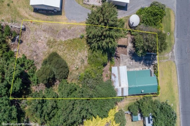 Photo of property in 111 Rua Avenue, Waitarere Beach, Levin, 5510