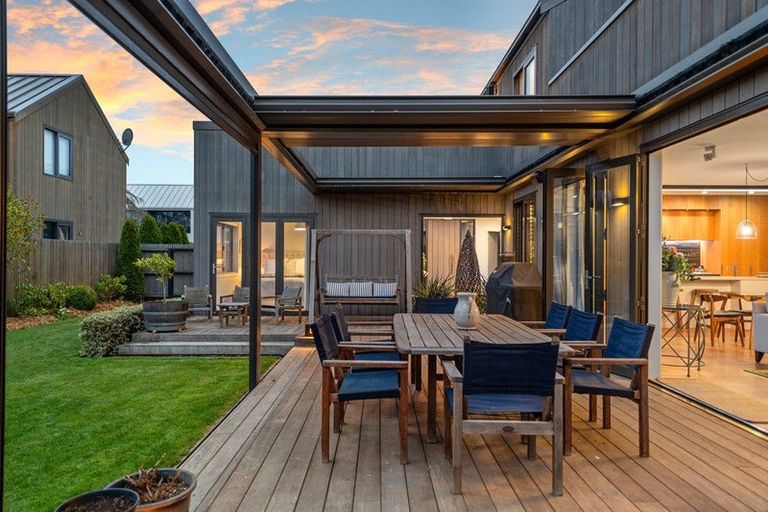 Photo of property in 28 Holmwood Road, Merivale, Christchurch, 8014