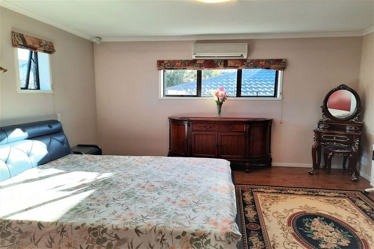 Photo of property in 218 Maidstone Road, Avonhead, Christchurch, 8042