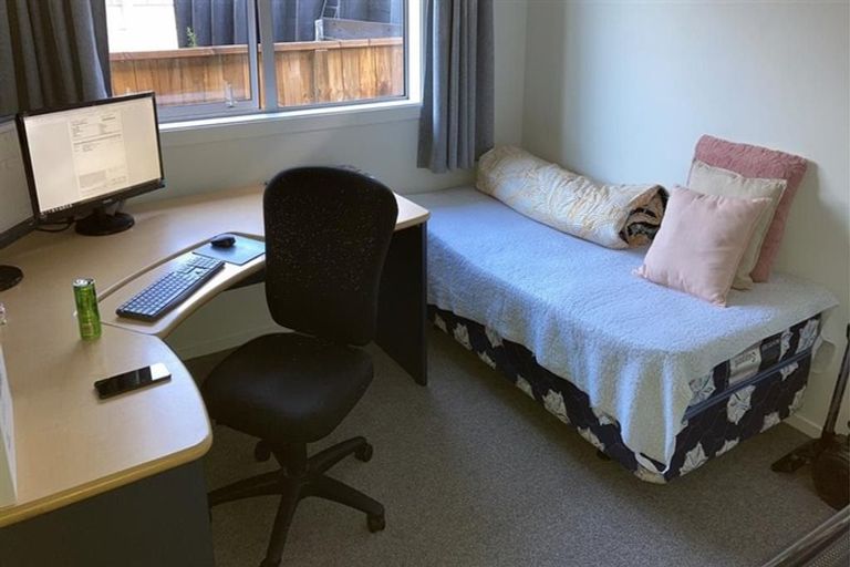 Photo of property in 2 Stable Way, Brookfield, Tauranga, 3110