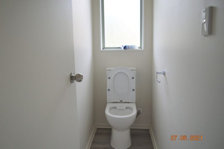 Photo of property in 2/72 Stonex Road, Papatoetoe, Auckland, 2025