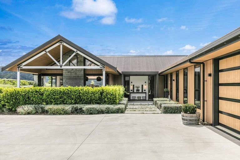 Photo of property in 30 Pigeon Berry Lane, Mangawhai, Kaiwaka, 0573