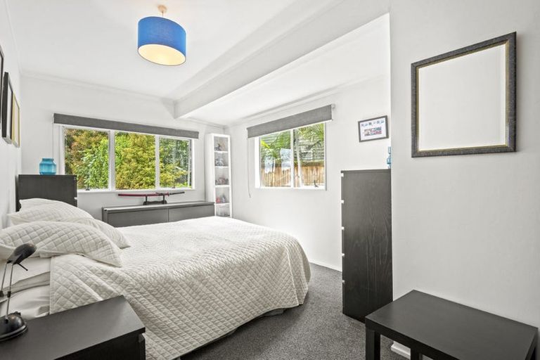 Photo of property in 22 Gails Drive, Okura, Albany, 0792