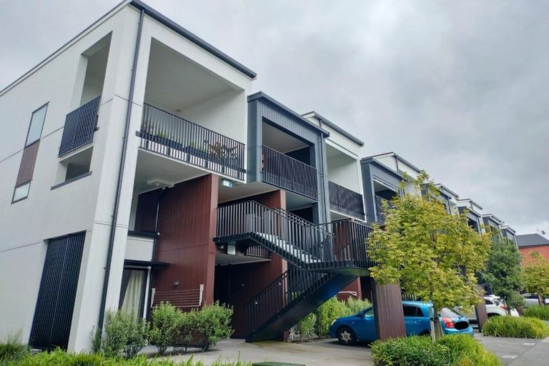 Photo of property in 90 Rangihina Road, Hobsonville, Auckland, 0616