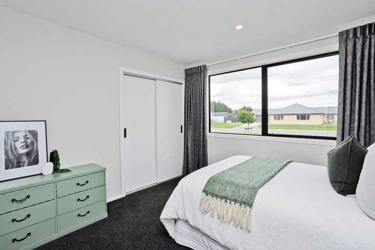 Photo of property in 23 Lumsden Drive, Waikiwi, Invercargill, 9810