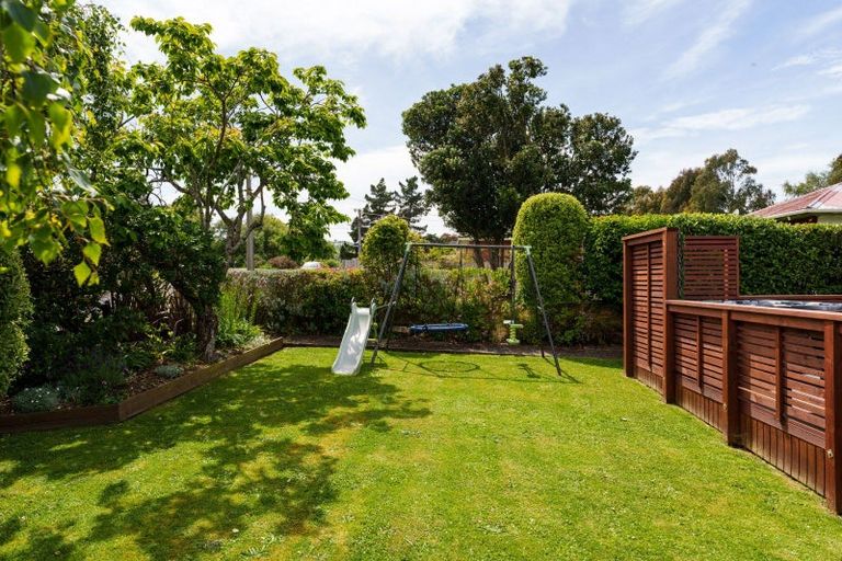 Photo of property in 7 Viscount Road, Waldronville, Dunedin, 9018