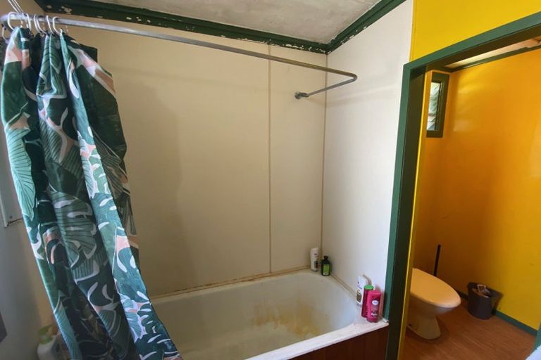 Photo of property in 60 Joseph Street, West End, Palmerston North, 4412