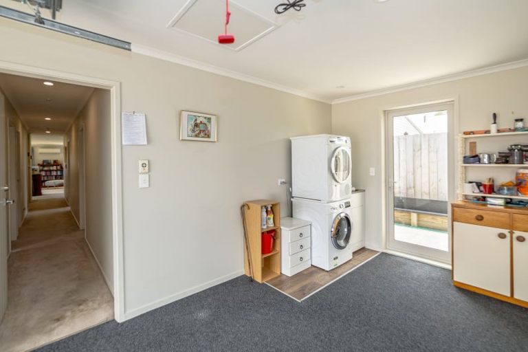 Photo of property in 25 Tarata Grove, Lansdowne, Masterton, 5810