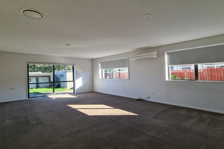 Photo of property in 1/17 Marshland Road, Shirley, Christchurch, 8061