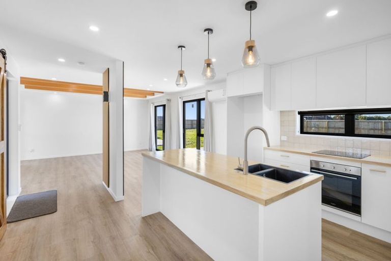 Photo of property in 2 Ealing Lane, Darfield, 7571