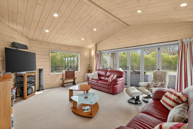 Photo of property in 21 Te Haunui Lane, Pegasus, 7612