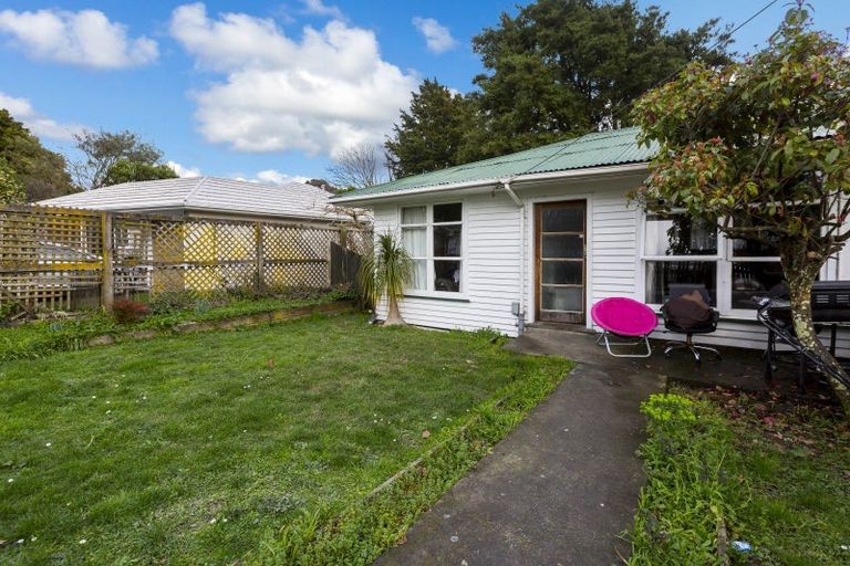 Photo of property in 2d Palfrey Street, Wallaceville, Upper Hutt, 5018