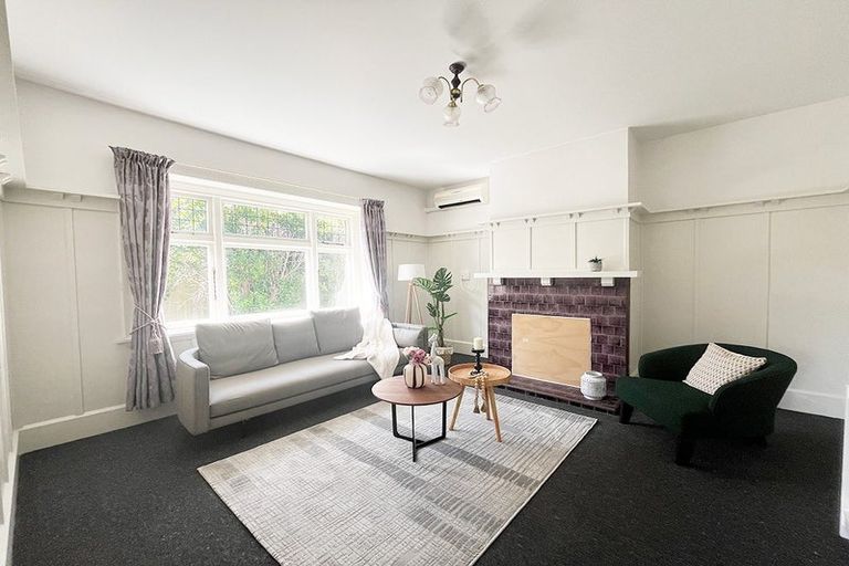 Photo of property in 6 Nortons Road, Avonhead, Christchurch, 8042