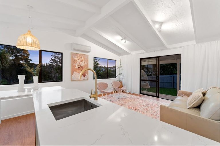 Photo of property in 2/71 Anich Road, Massey, Auckland, 0614