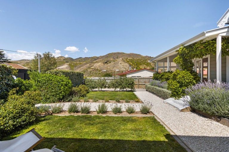 Photo of property in 6 Ray Street, Cromwell, 9310