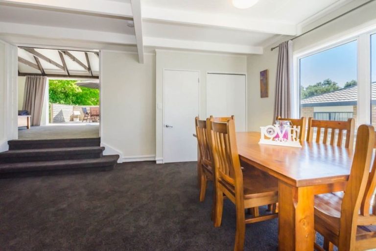 Photo of property in 13 Walton Road, Paraparaumu Beach, Paraparaumu, 5032