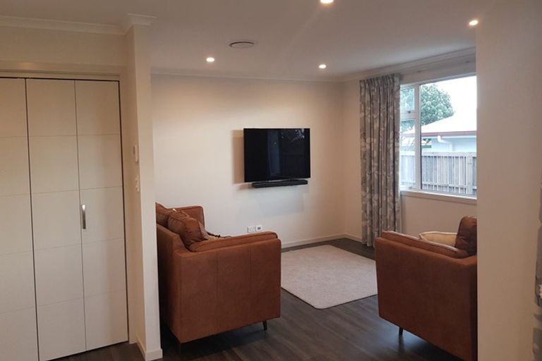 Photo of property in 30 Matenga Street, Waikanae, 5036