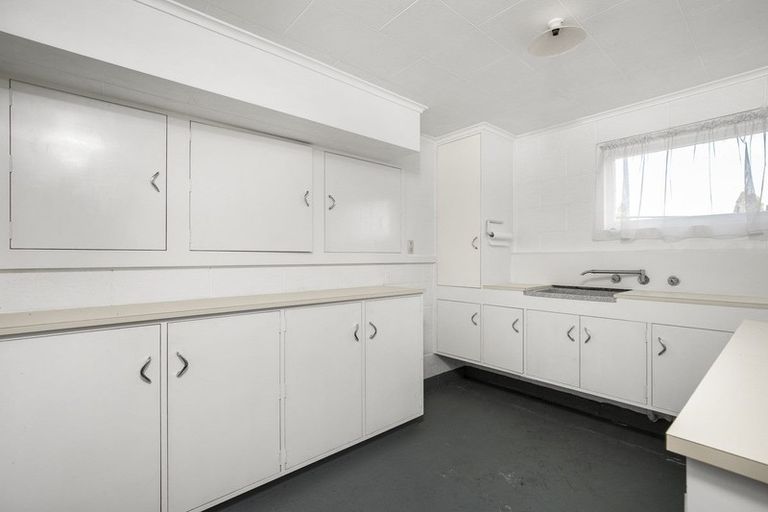 Photo of property in 23 Miles Avenue, Papatoetoe, Auckland, 2025