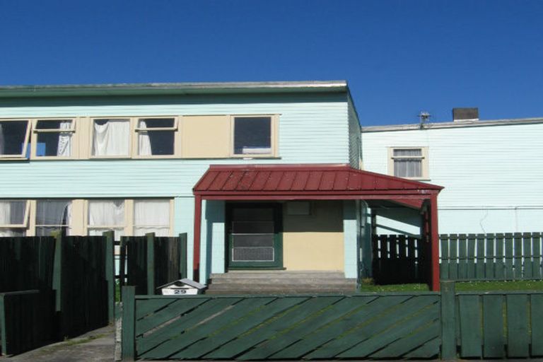 Photo of property in 29 Evans Street, Stokes Valley, Lower Hutt, 5019