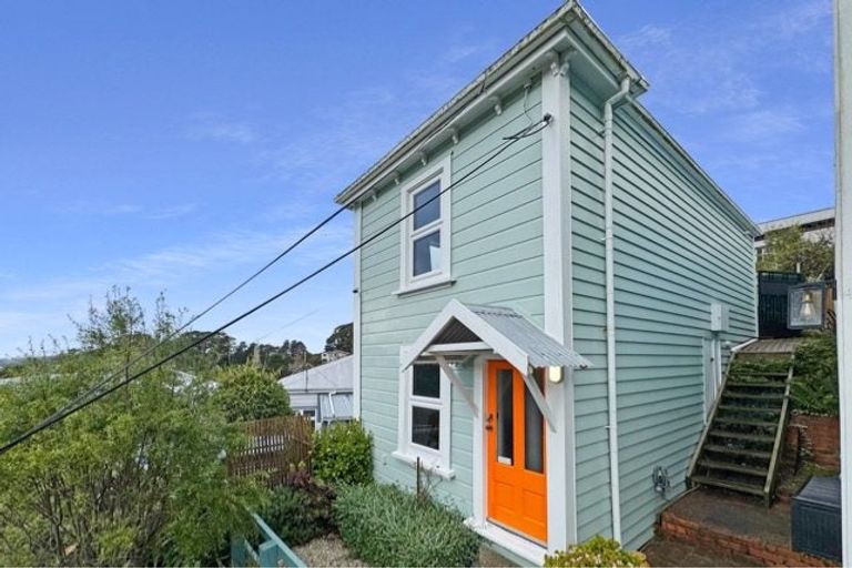 Photo of property in 24 Mount Pleasant Road, Aro Valley, Wellington, 6012