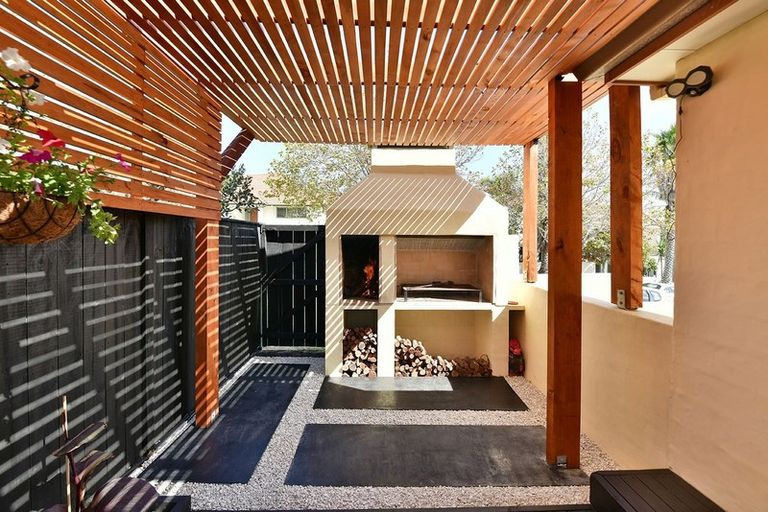 Photo of property in 11 Parkwood Crescent, Gulf Harbour, Whangaparaoa, 0930