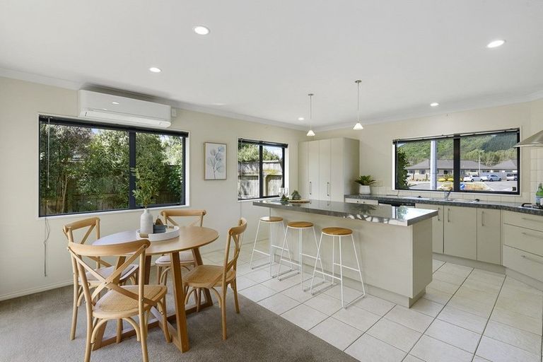 Photo of property in 67 Awatea Avenue, Paraparaumu, 5032