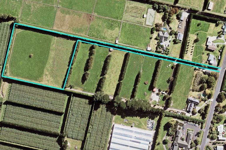 Photo of property in 138 Taupaki Road, Taupaki, 0782