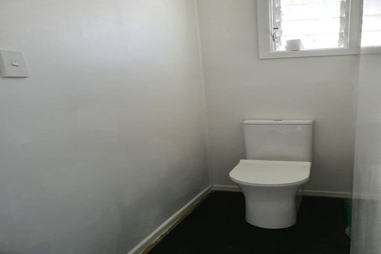 Photo of property in 33 Johnstones Road, Otara, Auckland, 2023