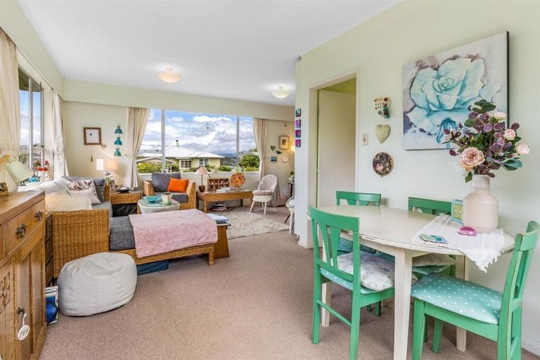 Photo of property in 4b The Track, Plimmerton, Porirua, 5026