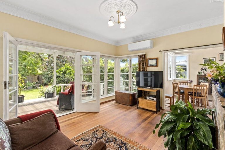 Photo of property in 12 Dolbel Street, Taradale, Napier, 4112