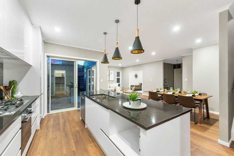 Photo of property in 22 Kapua Crescent, Rototuna North, Hamilton, 3210