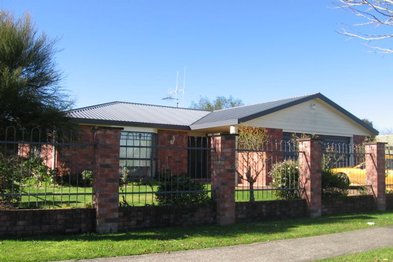 Photo of property in 2 Cambrian Lane, Flagstaff, Hamilton, 3210