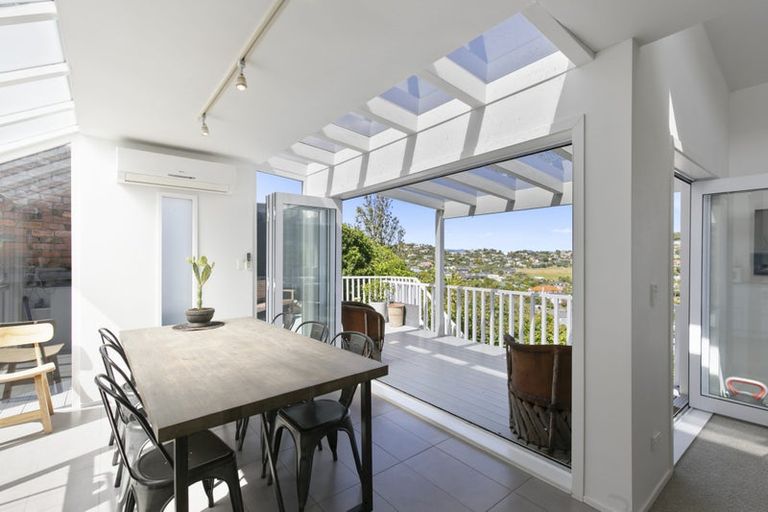 Photo of property in 8 Nadia Grove, Khandallah, Wellington, 6035