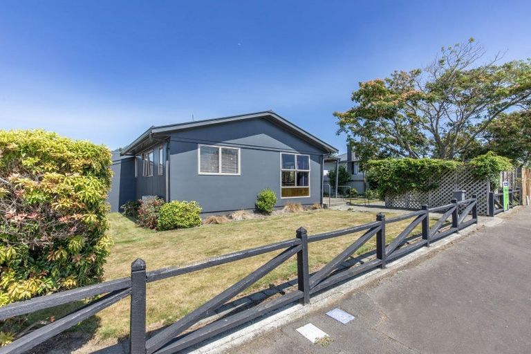 Photo of property in 12 Dublin Street, Dannevirke, 4930