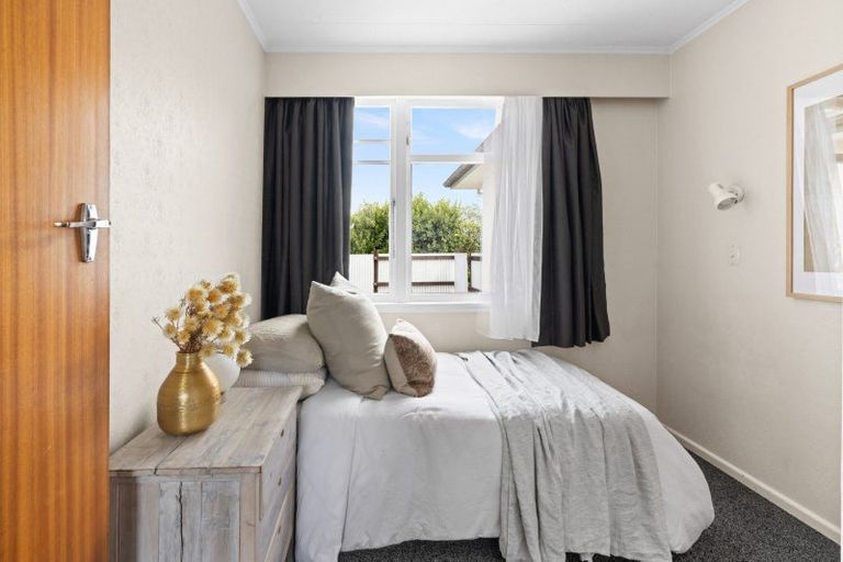 Photo of property in 802 Alexandra Street, Parkvale, Hastings, 4122