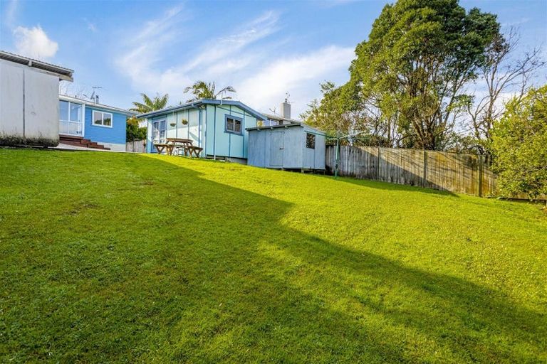 Photo of property in 214 Don Buck Road, Massey, Auckland, 0614