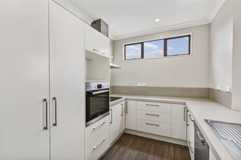 Photo of property in 93 Carlton Street, Bellevue, Tauranga, 3110