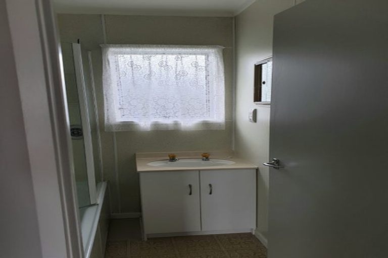 Photo of property in 1/46d Salisbury Road, Birkdale, Auckland, 0626